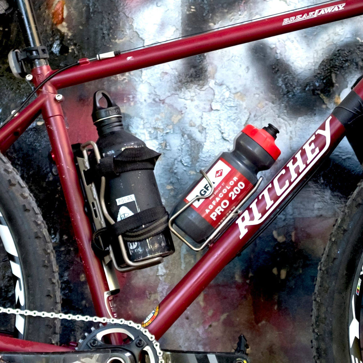 Titanium Bottle Cage D6297