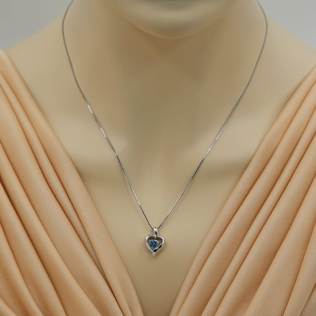 Heart Shape London Blue Topaz Pendant Necklace in Sterling Silver, 18" T79903