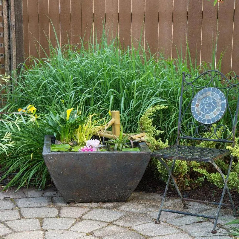 Textured Gray Slate Aquatic Patio Pond M7178