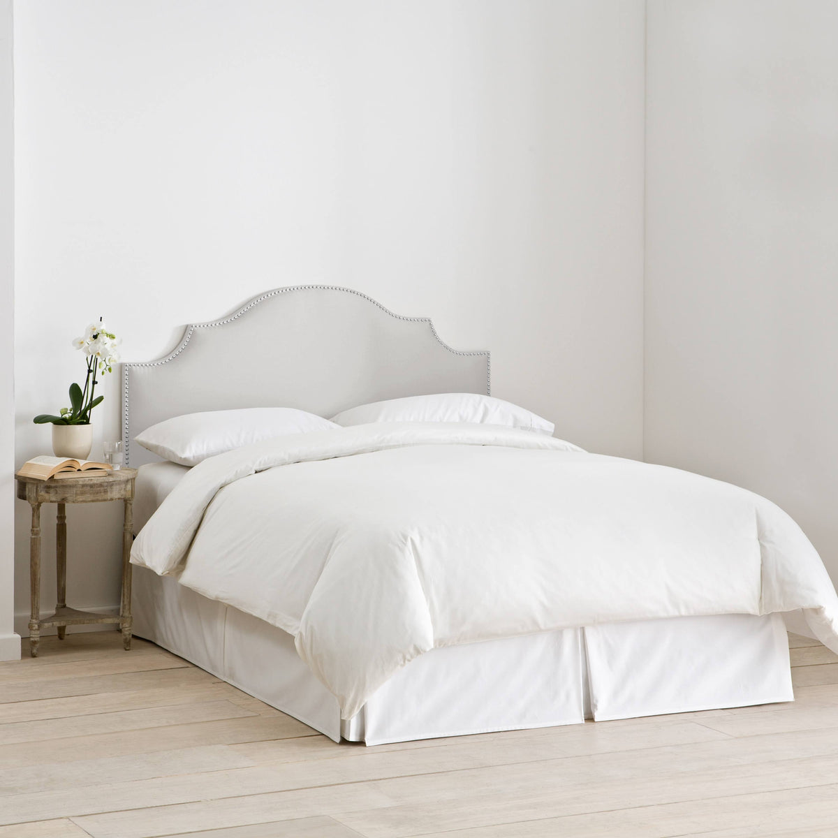 Silver Nail Button Notched Headboard D528