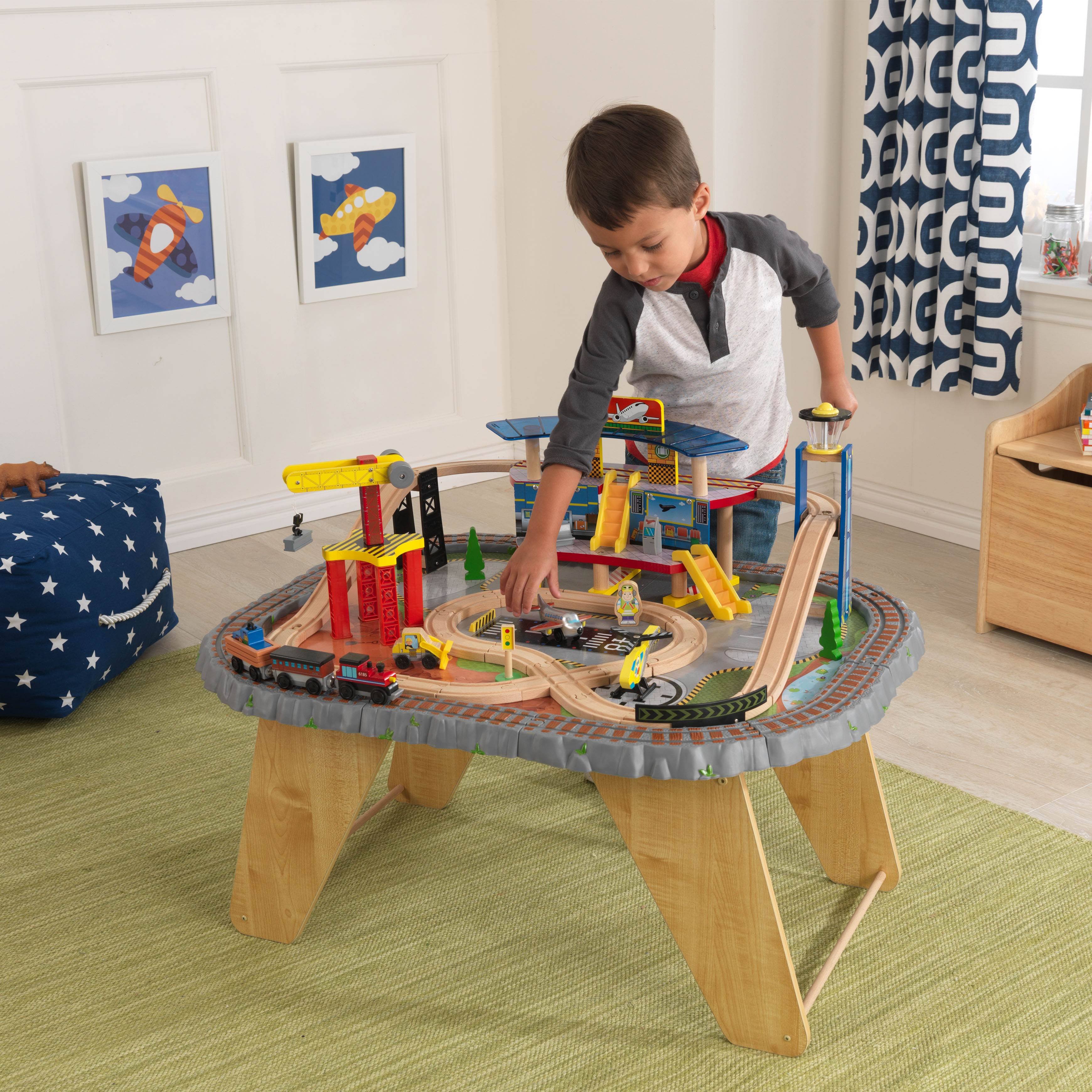 Transportation Station Train Set and Table T38482