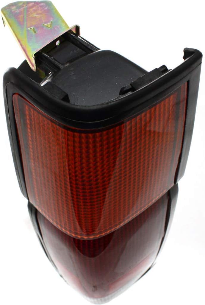 Tail Light Assembly Pair/Set for Nissan D21 1986-1994 Driver and Passenger Side P704