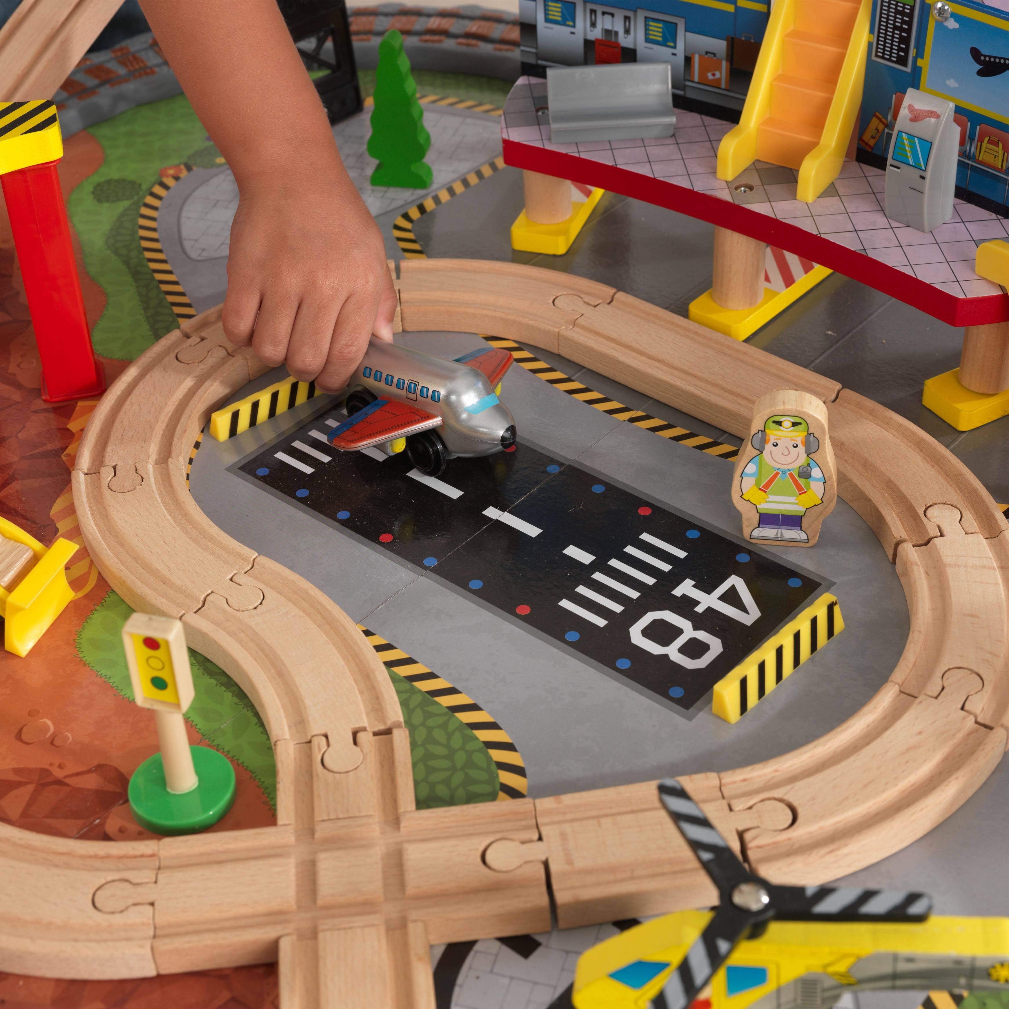 Transportation Station Train Set and Table T38482