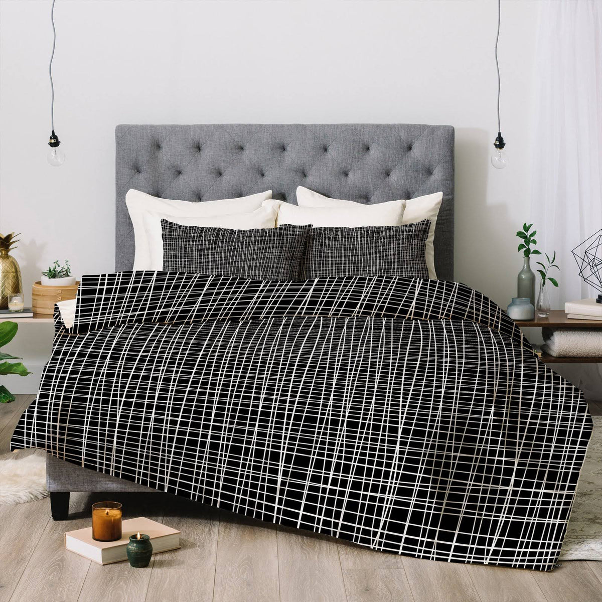 King Black Comforter I543739
