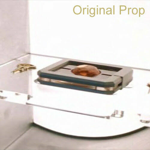 James Bond - Goldeneye Limited Edition Prop Replica D46719