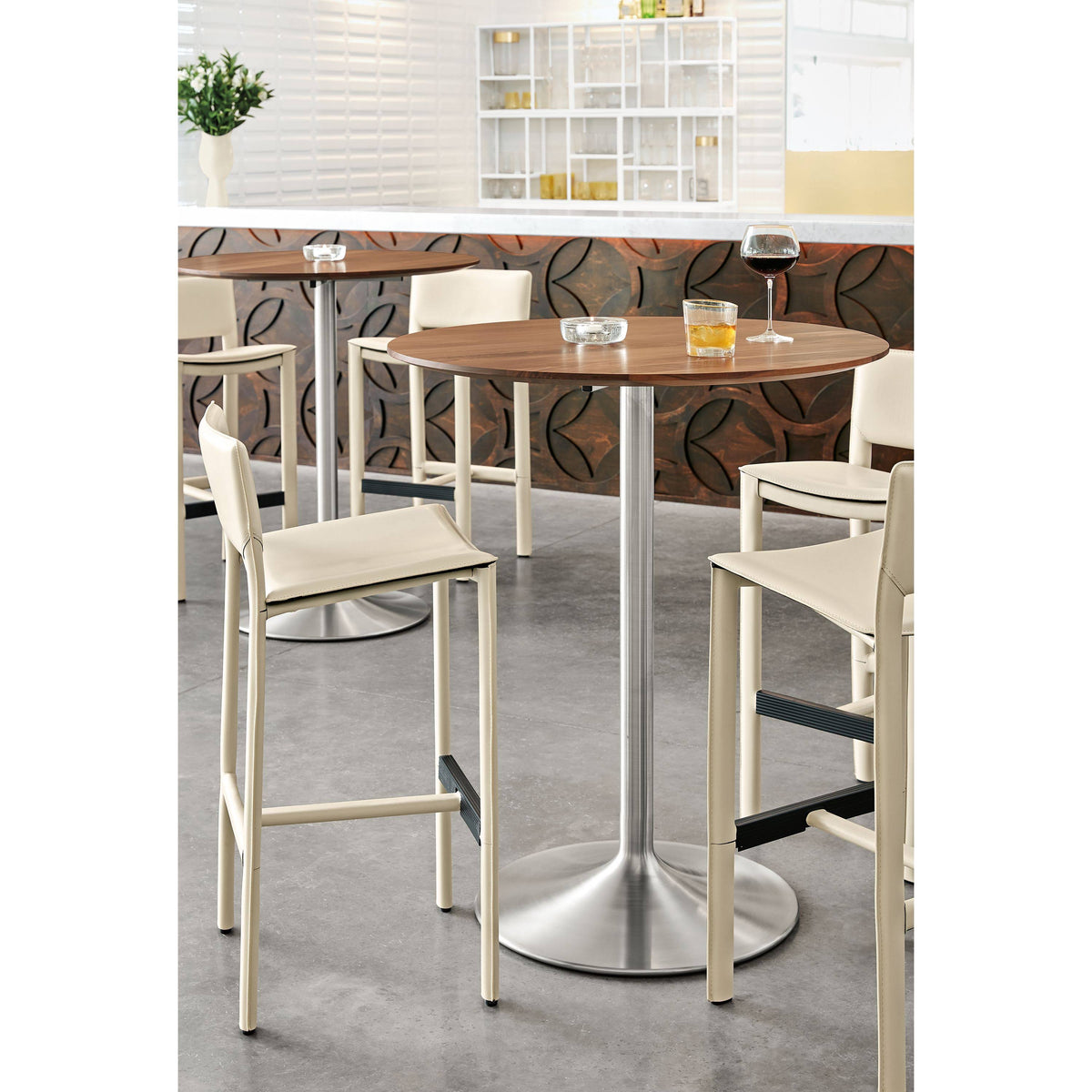 White Round Bar Table with Stainless Steel Frame Base P96475