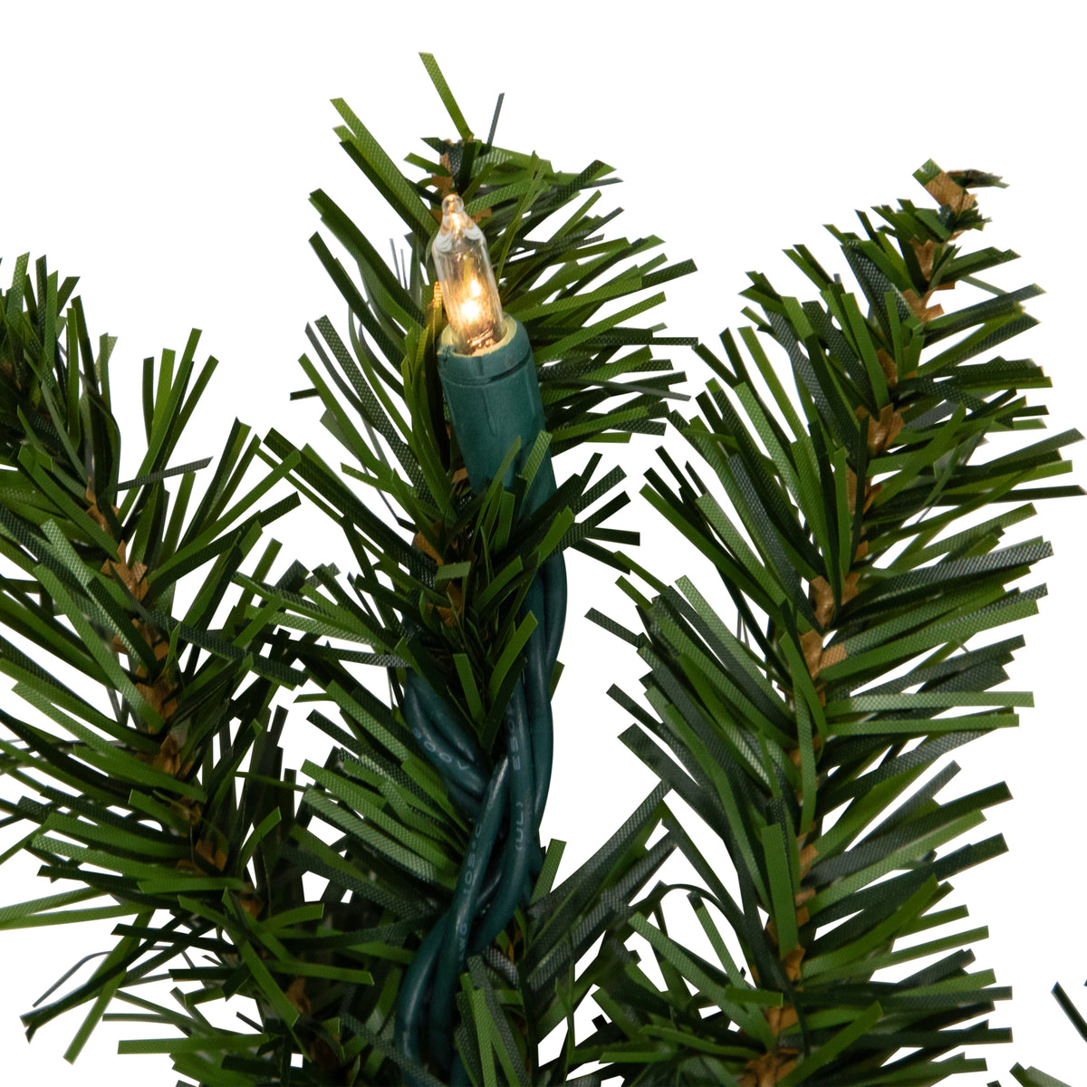 50' Prelit Artificial Christmas Garland with Clear Lights F675752