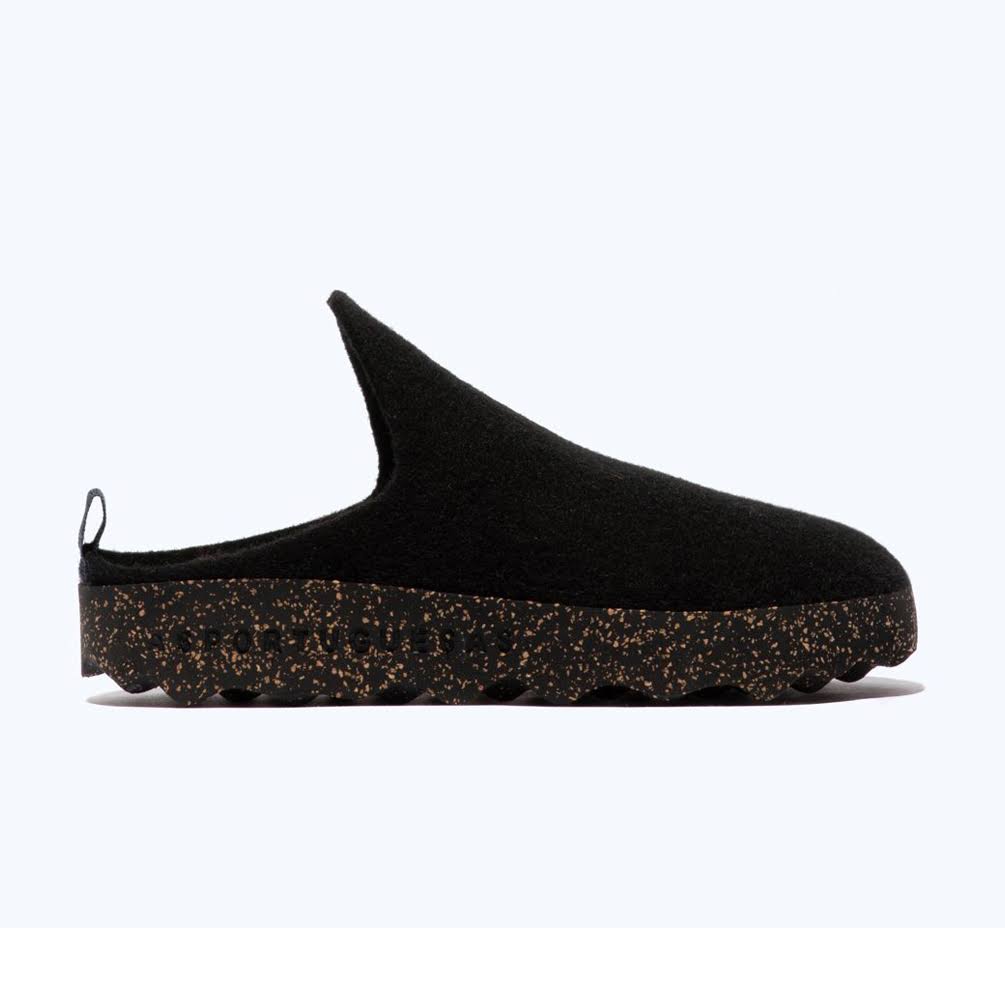 Black Q744661